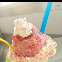 Pink cream shaved ice from Bulldog Eats Fort Walton Beach